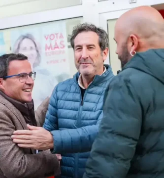 La militancia del PSOE de Montehermoso expresa su malestar por la ausencia del líder regional en su recorrido