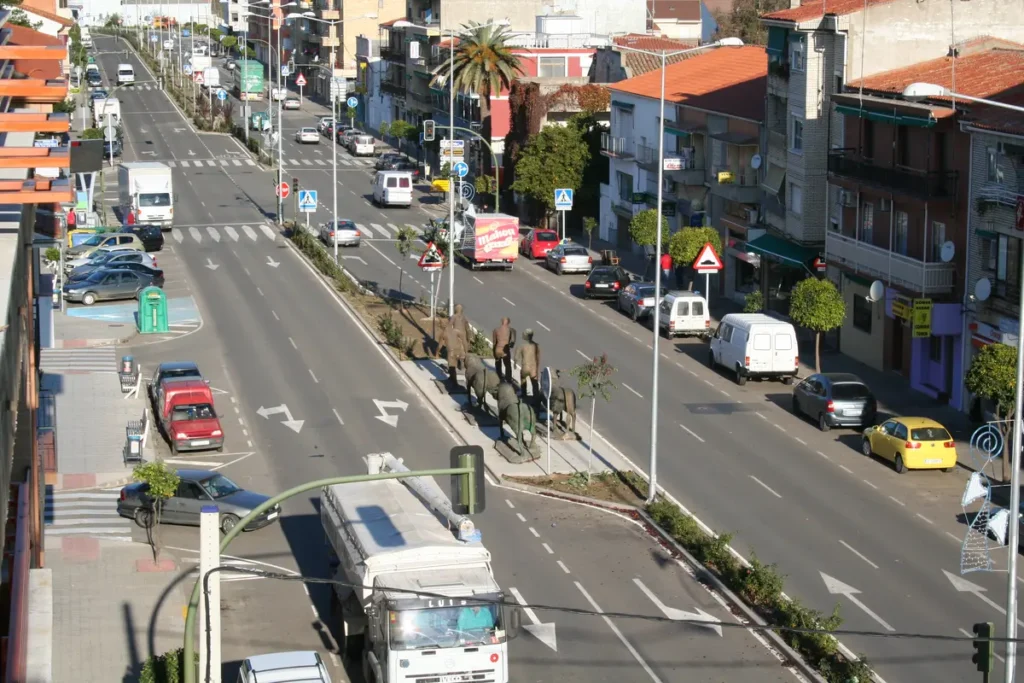 Hombre encontrado muerto en su vivienda en Moraleja: Vecinos alertan tras perder contacto