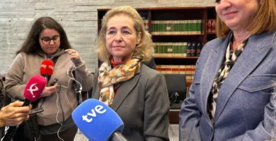 Vaquera no está dispuesta a una subida de más de 1 euro al día a los docentes en Extremadura